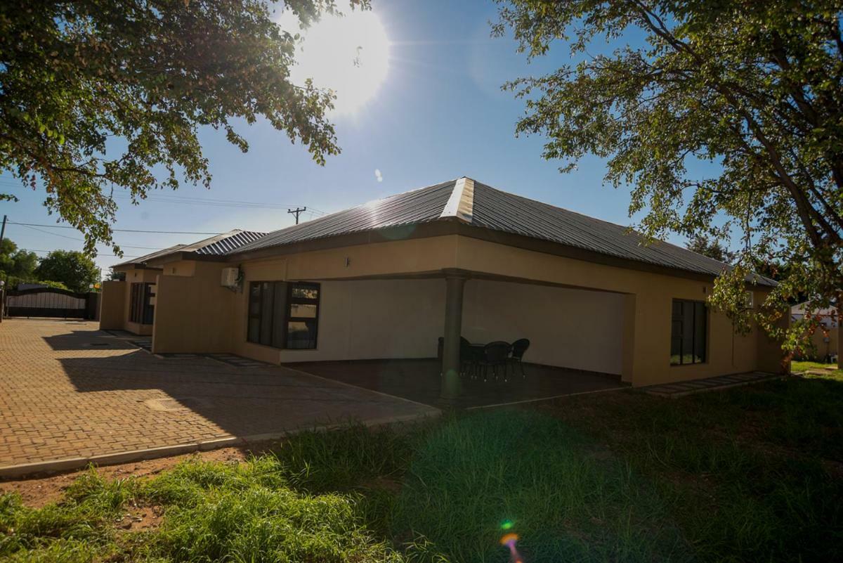 Peaconwood Boutique Villa Palapye Екстериор снимка
